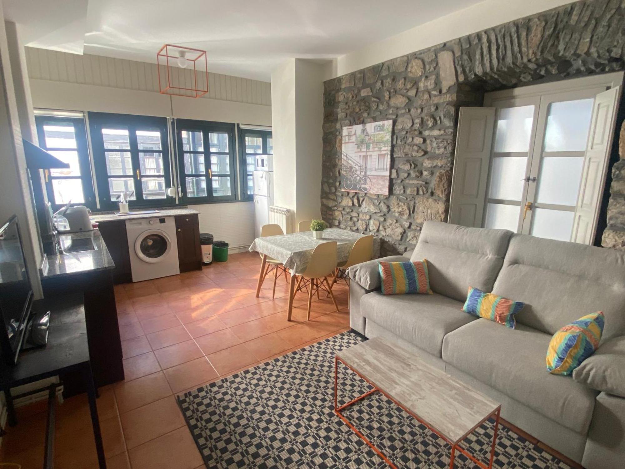 Apartamentos Hevia Villaviciosa  Exteriér fotografie